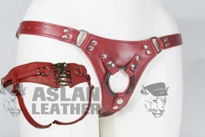 Minx Leather Strapon Harness